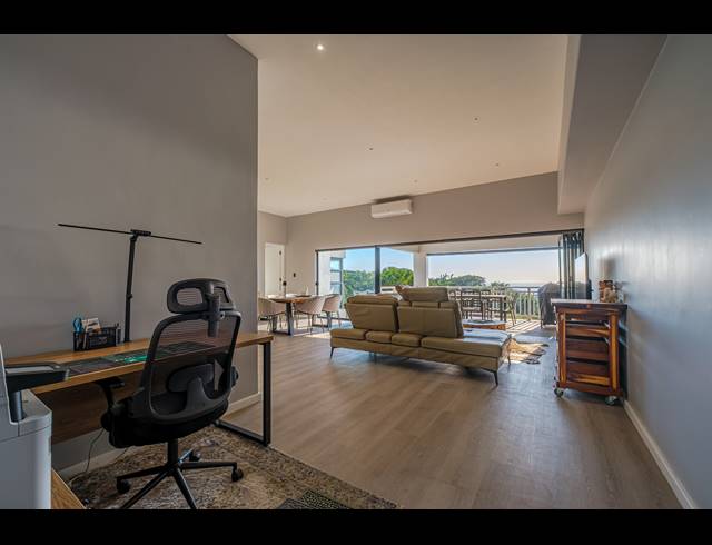 2 BEDROOM APARTMENT FOR SALE IN SHAKAS ROCK